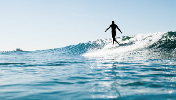 Watch: Beautifull Surfing on Old School Boards
